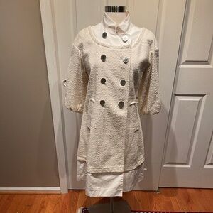 BCBG Maxazaria Off white chevron jacquard coat XS